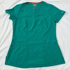 Dickies scrub top